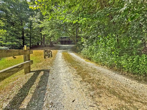 8584 Old Haggard Rd, Morgantown, IN, 46160-8945 | Card Image