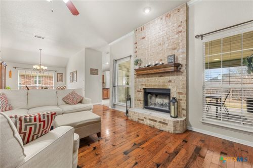 2014 Merlin Dr, Harker Heights, TX, 76548-2527 | Card Image