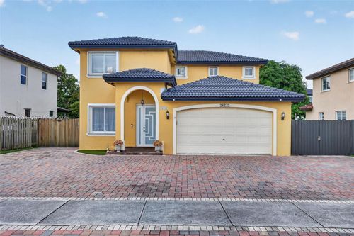 28232 Sw 128th Path, Homestead, FL, 33033-7352 | Card Image