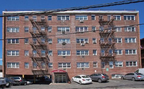 apt-d1-8829 Kennedy Blvd, North Bergen, NJ, 07047-5340 | Card Image