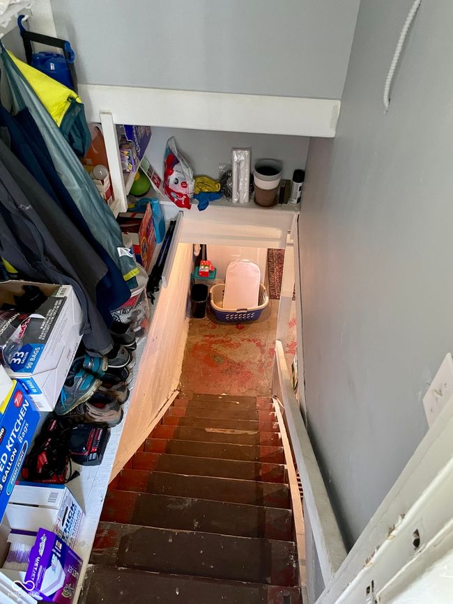 interior space | Image 21
