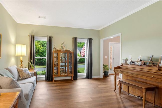 260 Roberts Rd, House other with 5 bedrooms, 4 bathrooms and null parking in Suwanee GA | Image 7