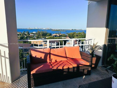 apt-1101-1000 Quayside Ter, Miami, FL, 33138-2218 | Card Image