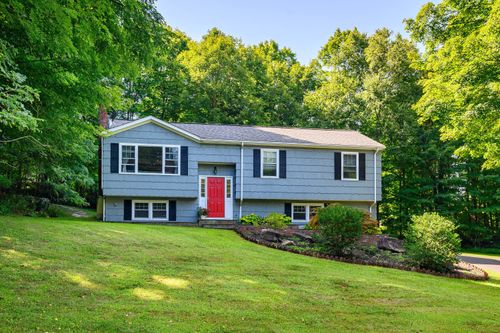 6 Red Cedar Dr, New Milford, CT, 06776-4523 | Card Image