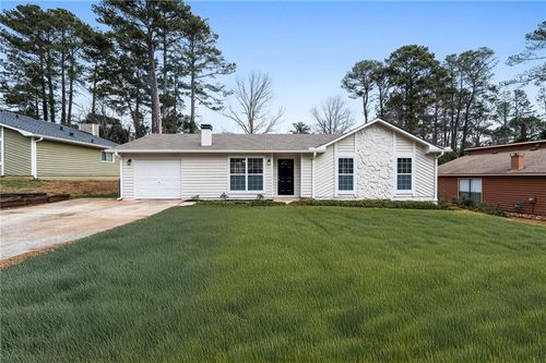 8160 Winewood Way, Riverdale, GA, 30274-4235 | Card Image