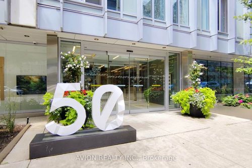 716-50 Mccaul St, Toronto, ON, M5T0B6 | Card Image