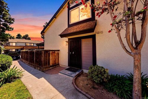 192-1706 Oro Vista Rd, San Diego, CA, 92154-6504 | Card Image