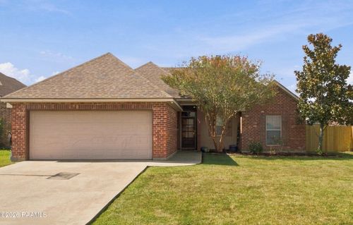 114 Peak Run, Youngsville, LA, 70592-5867 | Card Image