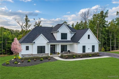 36 Fieldstream Lane, Lancaster, NY, 14086 | Card Image