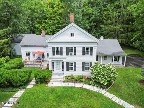 10 Alford Center Rd, Great Barrington, MA, 01230-8920 | Card Image