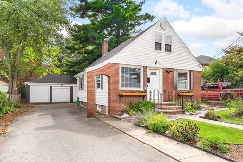 1 Clym St, Providence, RI, 02908-2504 | Card Image