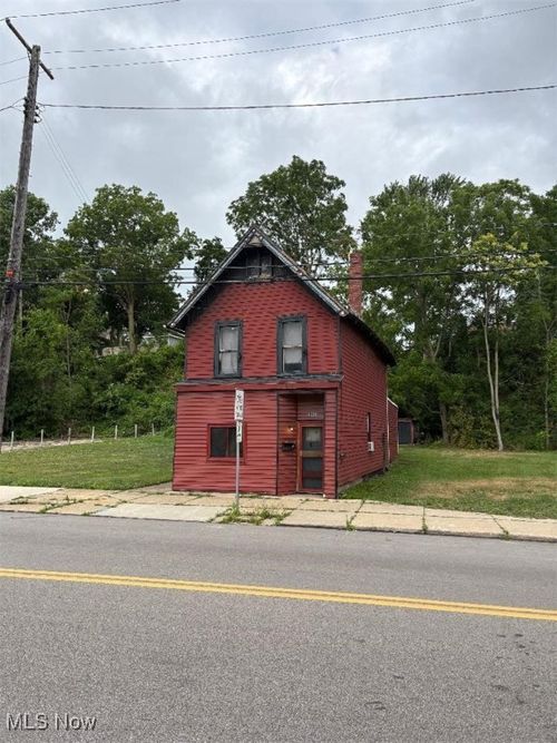 1205 Bridge St, Ashtabula, OH, 44004-3211 | Card Image