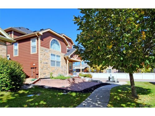 800 Gateway Park Ln, Berthoud, CO, 80513-9301 | Card Image