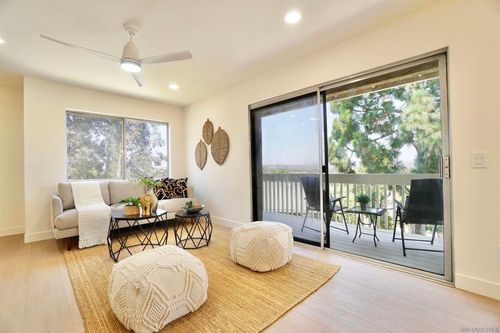 1-4228 Vista Del Rio Way, Oceanside, CA, 92057-7422 | Card Image