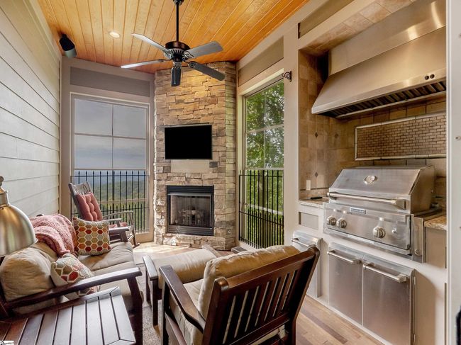 114 High Rock Ridge Dr, House other with 5 bedrooms, 6 bathrooms and 2 parking in Landrum SC | Image 18