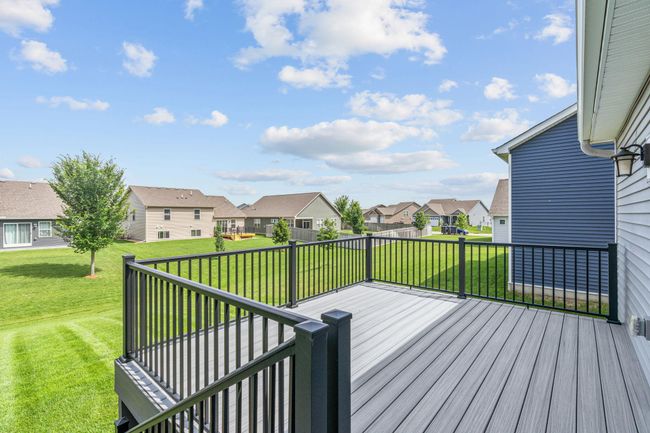 1946 Meridian Curv, House other with 4 bedrooms, 3 bathrooms and null parking in Carver MN | Image 41