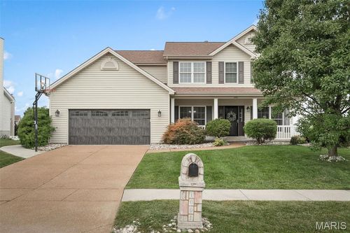 1001 Summersweet Dr, Saint Peters, MO, 63376-7614 | Card Image