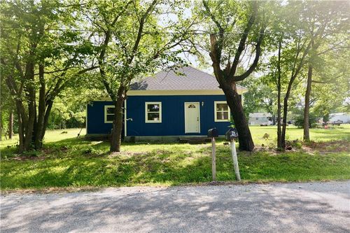 407 S Washington Ave, La Harpe, KS, 66751-1427 | Card Image