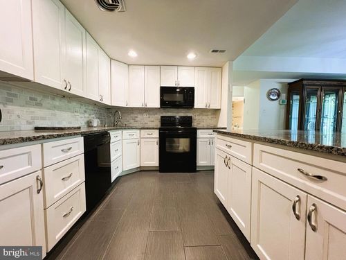 t4-6317 Park Heights Ave, BALTIMORE, MD, 21215-2972 | Card Image