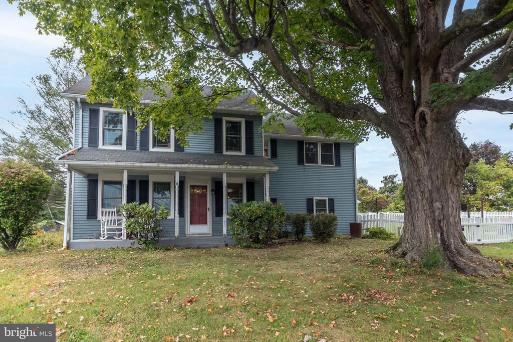 Cherry Hill Rd, Nazareth, PA 18064