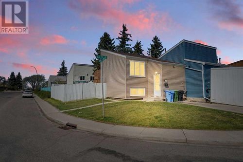 1209 53 St Se, Calgary, AB, T2A1V6 | Card Image
