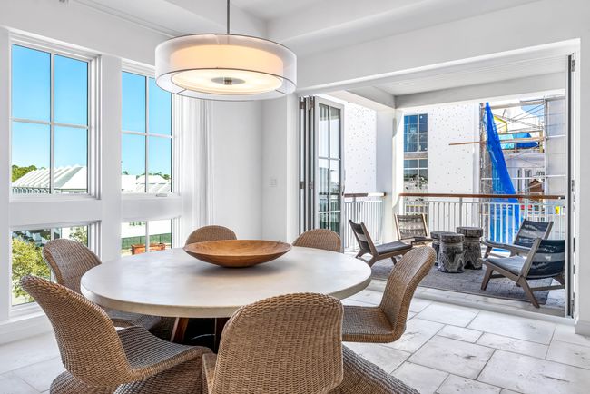 The Whitby 304-17 | Image 20