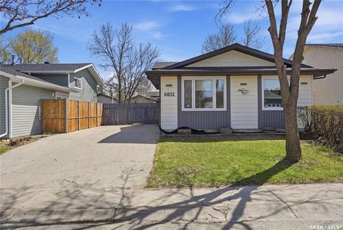 6831 Whelan Drive, Regina, SK, S4X3W2 | Card Image