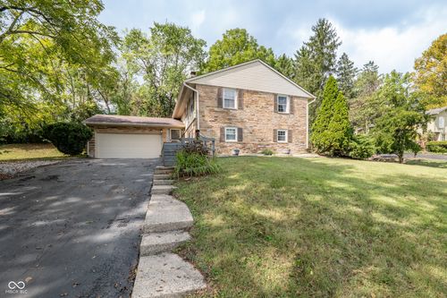 6824 Sargent Rd, Indianapolis, IN, 46256-2167 | Card Image