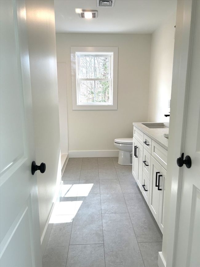100 Secret Lake Rd, House other with 3 bedrooms, 3 bathrooms and 3 parking in Phillipston MA | Image 23