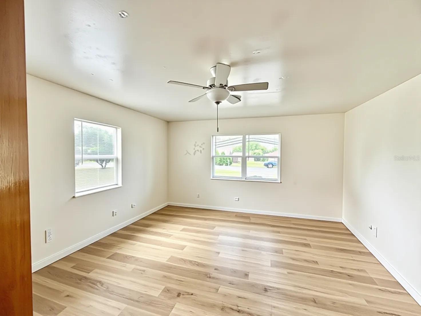 Residential in BELLEVIEW 4