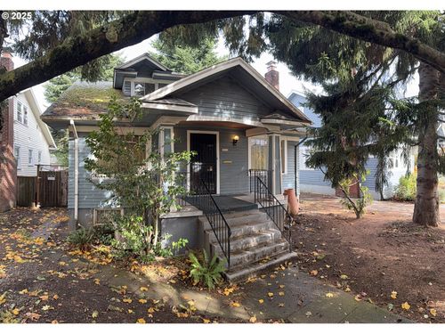 2212 Se Tamarack Ave, Portland, OR, 97214-5457 | Card Image