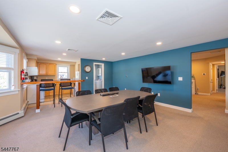 Commercial Lease in Boonton Town 4