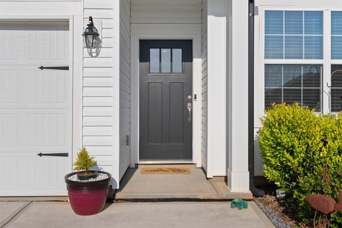 122 Aleppo Ln, Greer, SC, 29651-2206 | Card Image