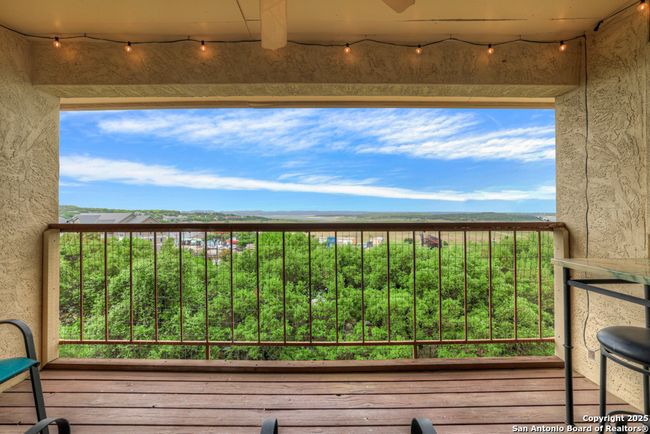 APT-6 - 1256 Cougar Dr, Condo with 2 bedrooms, 2 bathrooms and null parking in Canyon Lake TX | Image 12