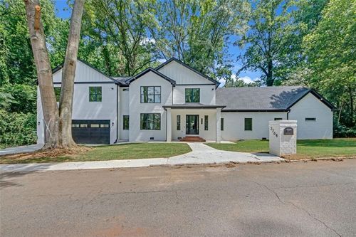 2764 Midway Rd, Decatur, GA, 30030-4629 | Card Image