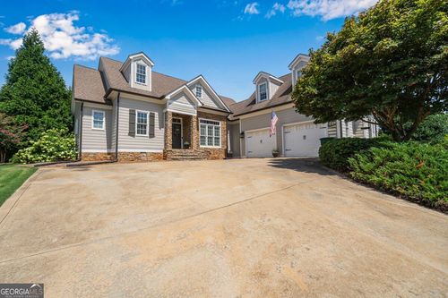 1001 Devon Dr, Madison, GA, 30650-6409 | Card Image