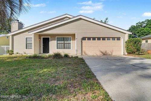 562 James Wilson Cir, Orange Park, FL, 32073-8702 | Card Image
