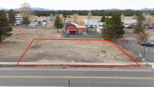 51455 Huntington Rd, La Pine, OR, 97739-9876 | Card Image