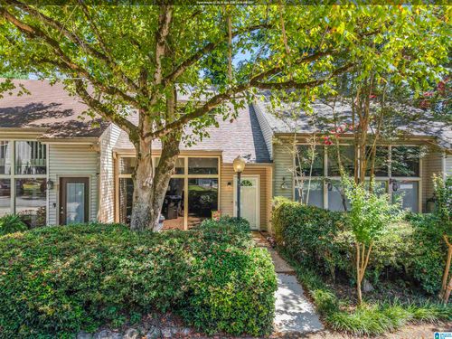 1913 Chandalar Ct, Pelham, AL, 35124-1338 | Card Image
