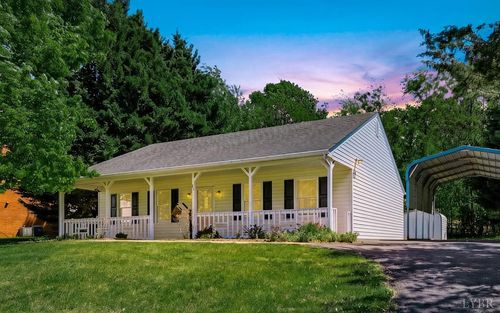 95 Farmington Rd, Lynchburg, VA, 24502-5557 | Card Image