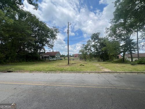 333 N 10th St, Griffin, GA, 30223-2915 | Card Image
