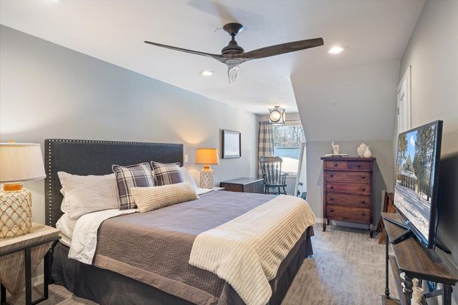 40-2nd Floor _ Bedroom.jpg | Image 21