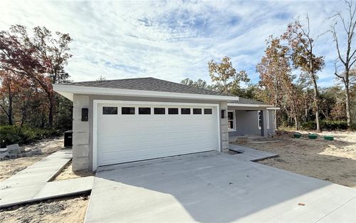 120 Guava Pass, Ocklawaha, FL, 32179-5552 | Card Image