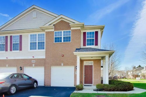 2967-2967 Concord Ln, Wadsworth, IL, 60083-8942 | Card Image