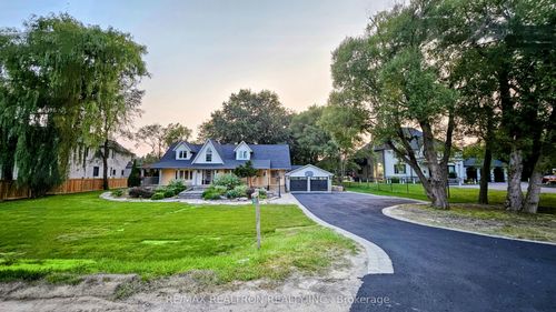 7470 9th Line, Markham, ON, L6B1A8 | Card Image