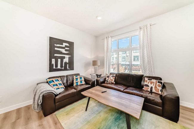 91 Spring Willow Close Sw, Townhouse with 3 bedrooms, 3 bathrooms and 2 parking in Calgary AB | Image 19