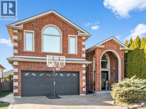 957 Banwell Rd, Windsor, ON, N8P1J3 | Card Image