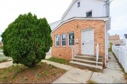 11434 208th St, Cambria Heights, NY, 11411-1005 | Card Image