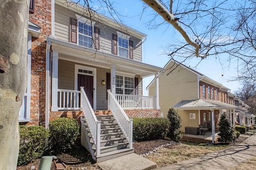 8216 Persia Way, Nashville, TN, 37211-7077 | Card Image