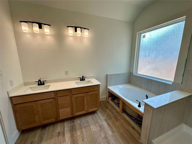 16446 Elk Meadow Dr, House other with 4 bedrooms, 4 bathrooms and 2 parking in Conroe TX | Image 10